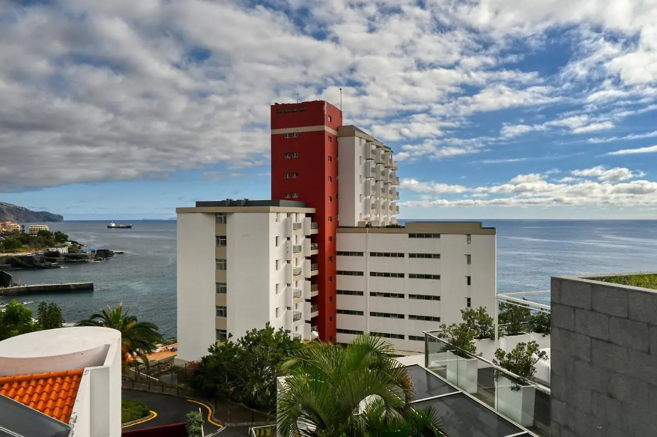 Apartment Blue Wave, A Home In Madeira Funchal