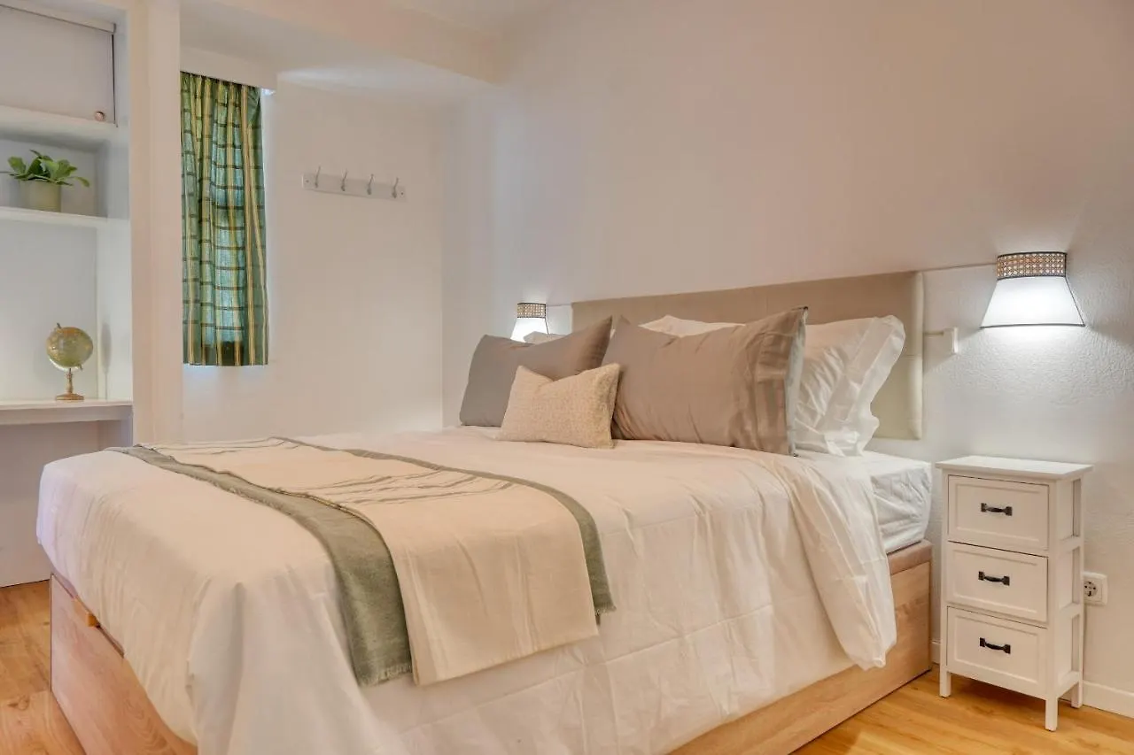Apartment Blue Wave, A Home In Madeira Funchal