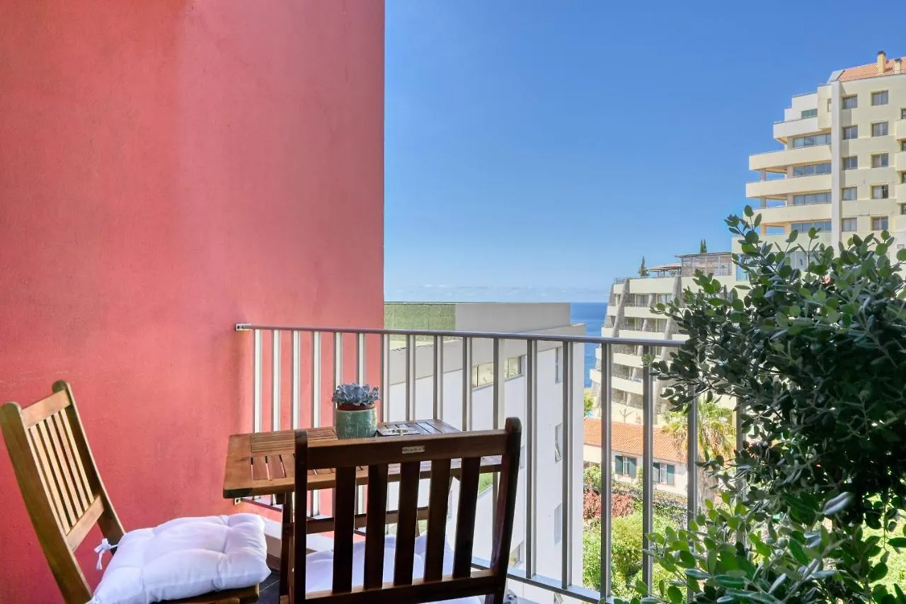 Blue Wave, A Home In Madeira Funchal